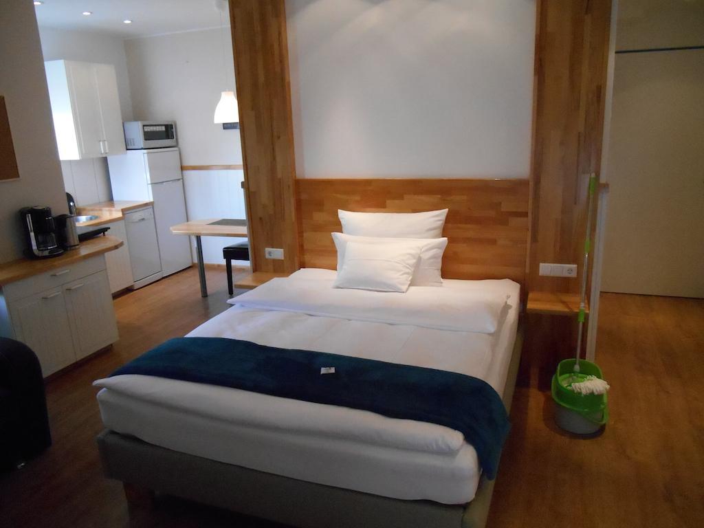 Warum Ins Hotel ネッカーズルム 部屋 写真